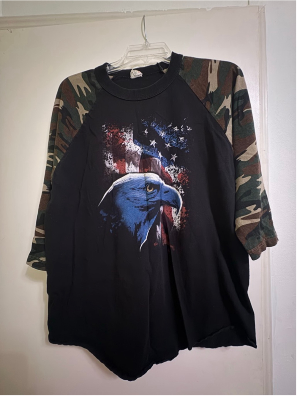 Women's Shaka Active Short Sleeve Tee L Black Camo Eagle Graphic